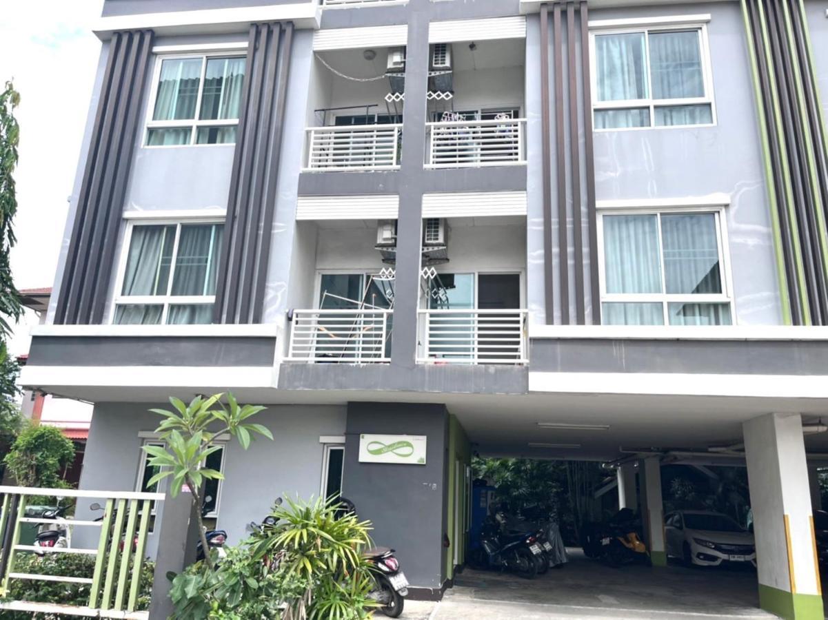 8 Residence Bangkok Exterior foto